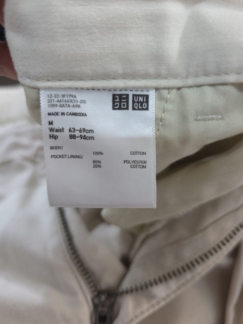 Uniqlo Cream Cargo Pants (Category: Other Bottoms) located in Bulacan. Submitted by declutterwithme4 (Listing ID 1455976303, Image 3). Description: - Cream colored cargo pants - Button and zip front closure - Ideal for casual wear - Versatile for styling with various tops - Waist: 30-33 inches, Length 39 inches.