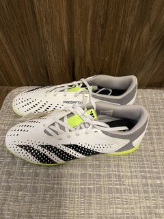 （分類：）位於 。 由 Tigerkicks2020 提交（商品編號 1455872566，圖片 1）。簡介： 。