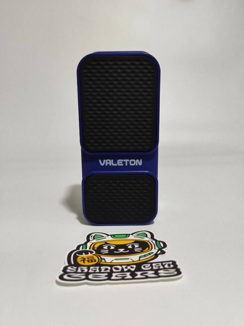 VALETON EP-1 - ACTIVE VOLUME + WAH 2-IN-1 PEDAL (Category: Musical Instruments) located in Manila. Submitted by shadowcatgears8 (Listing ID 1455944663, Image 2). Description: 🎸 LIGHTLY USED • GOOD CONDITION • MINIMAL SCRATCHES 🔎 Complete specs: newgearday.com/product/valeton-ep-1-active-volume-combo-wah-mods-guitar-effects-pedal-2-power-2-in-1-footswitch Two essential pedal functions in one compact unit. The Valeton EP-1 combines an active volu