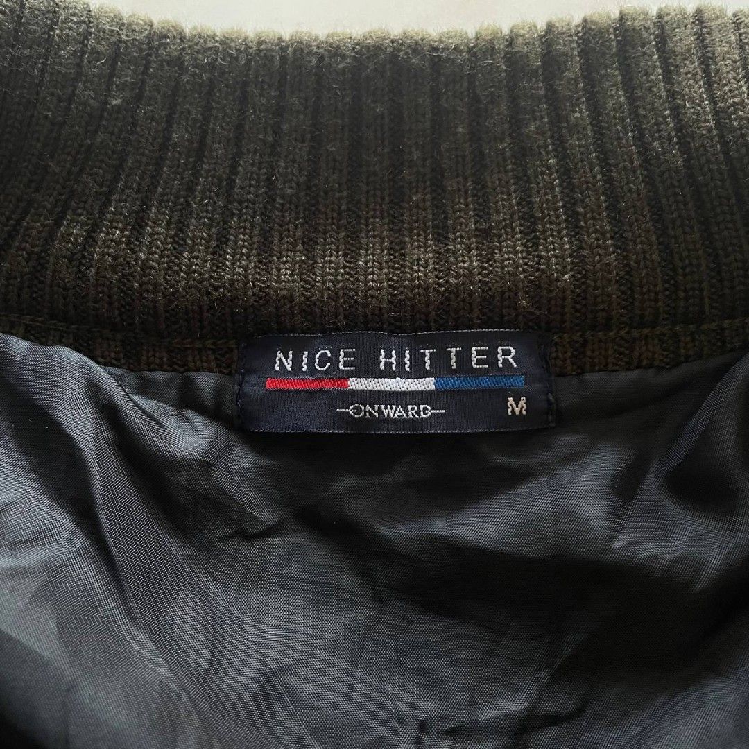 Vintage Knitted Jacket (Category: Coats, Jackets and Outerwear) located in Davao. Submitted by knthrftfnds_3704 (Listing ID 1456012543, Image 3). Description: .