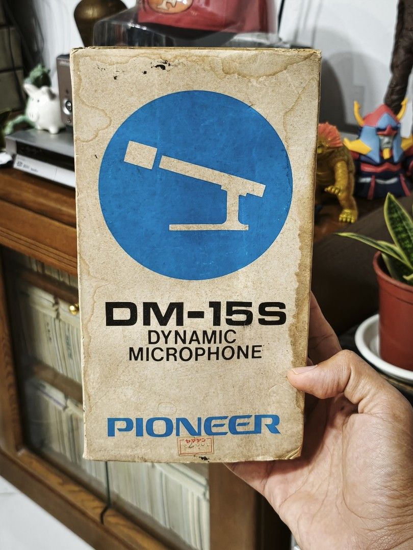 Vintage Pioneer DM-15S Dynamic Microphone (Category: Microphones) located in Candon. Submitted by ylocos_thrifts (Listing ID 1455874623, Image 1). Description: Old Stock Untested Vintage Pioneer DM-15S Dynamic Microphone Good Condition.
