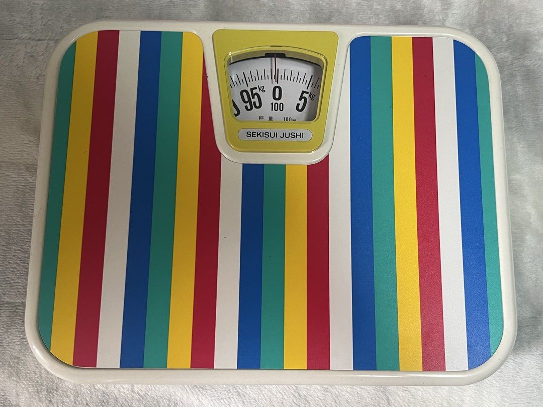Weighing Scale (Category: Health Monitors & Weighing Scales) located in Cainta. Submitted by hunchester (Listing ID 1455957927, Image 1). Description: - Fun and vibrant striped design - Manual analog weighing scale - Brand: Sekisui Jushi - Maximum capacity: 100kg - No batteries required - Easy to read dial - Adds a pop of color to your space.