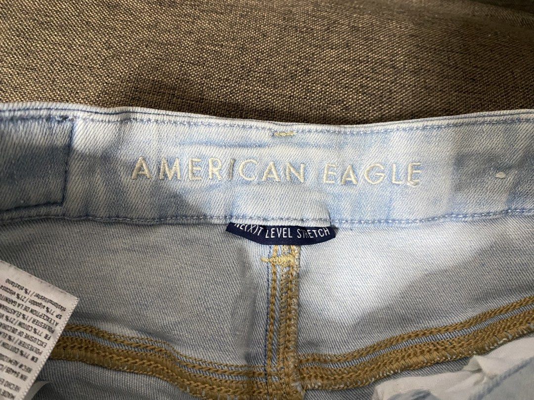 Women Short Denim (Category: Shorts) located in Cavite. Submitted by jaydaascollection (Listing ID 1455972508, Image 3). Description: AMERICAN EAGLE DENIM SHORTS 🤍 ✨ Authentic American Eagle Outfitters ✨ Light Wash Denim ✨ High Rise / Cuffed Hem ✨ Super Stretch — comfy to wear! ✨ Classic 5-pocket design ✨ Soft & flattering fit 📏 Actual waist: 25-27 No major flaws noted. Please check all photos for actual condition. 💰 PRICE: ₱180 only! ✨ Slight