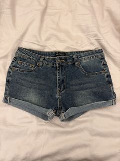 (Category: ) located in . Submitted by user051729 (Listing ID 1455882239, Image 1). Description: .