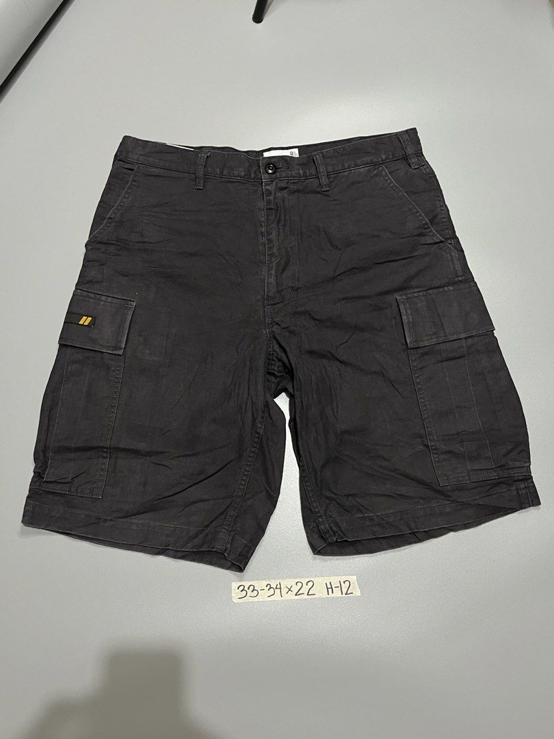 WTAPS CARGO JUNGLE SHORTS (Category: Shorts) located in Manila. Submitted by jorgemabelin2001 (Listing ID 1455939807, Image 1). Description: .
