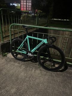 (Category: ) located in . Submitted by hrrslikesbikes769 (Listing ID 1455938923, Image 1). Description: .