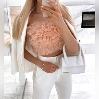 (Category: ) located in . Submitted by clothesandeverythingnice (Listing ID 1455902025, Image 1). Description: .