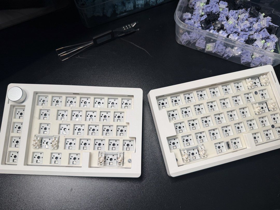 ZUOYA GMK70 Split Wireless Keyboard Barebones White (Category: Computer Keyboard) located in Manila. Submitted by nascdvc (Listing ID 1455945782, Image 2). Description: - ZUOYA GMK70 70% Split Keyboard - Color: White - Features a Rotary Knob - Barebones Kit: Requires your own switches and keycaps - Ergonomic Split Design for comfortable typing - Connectivity: USB-C - Ideal for custom keyboard enthusiasts.