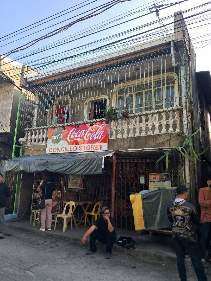 141sqm at Tayabas City Proper (Category: House & Lot) located in Tayabas. Submitted by mharsbawalutang (Listing ID 1456183846, Image 1). Description: For sale 141sqm 40k/sqm nego Behind Tayabas Bakery.
