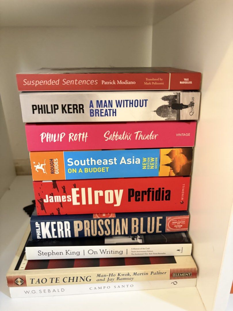5$ each (Category: Storybooks) located in Singapore. Submitted by cintiavila (Listing ID 1456113921, Image 3). Description: .