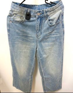 （分類：）位於 。 由 kakwendy253 提交（商品編號 1456182357，圖片 1）。簡介： 。