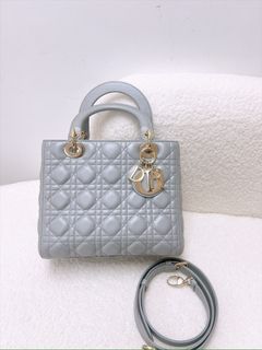 （分類：）位於 。 由 heras.luxury 提交（商品編號 1456077012，圖片 1）。簡介： 。