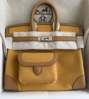 （分類：）位於 。 由 reluxury_ 提交（商品編號 1456142797，圖片 1）。簡介： 。