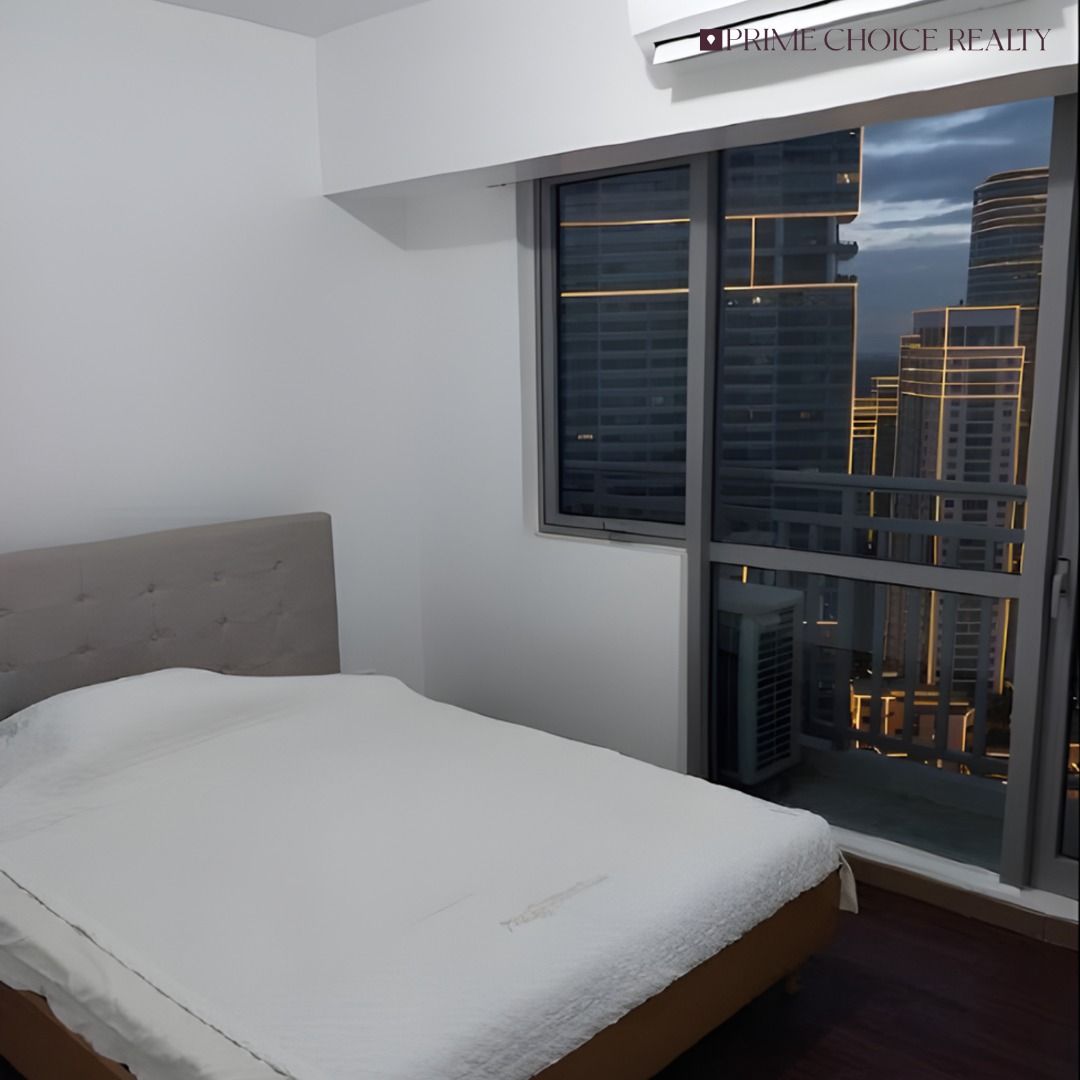 Acqua Private Residences (Category: Apartments & Condos) located in Quezon City. Submitted by primechoicerealtyinc (Listing ID 1456081516, Image 2). Description: FOR SALE: Acqua Private Residences – Mandaluyong City 2-Bedroom Fully Furnished Condo 📍 Acqua Private Residences, Mandaluyong City Asking Price: ₱9,200,000 Property Details: • 58 sqm • 2 Bedrooms • 2 Toilets & Baths • 1 Kitchen • Fully Furnished • All appliances included • Viewing side: