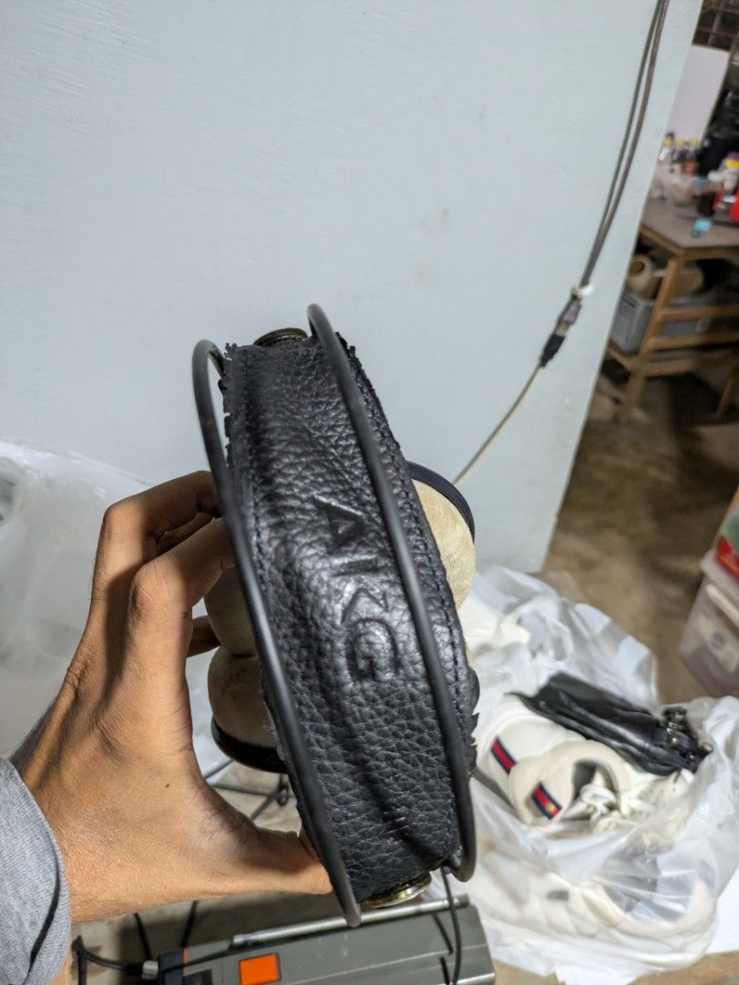 AKG K702 studio reference headphones (Category: Headphones & Headsets) located in Angeles City. Submitted by renzyboypalaboy (Listing ID 1456161273, Image 3). Description: original item is from japan in good working condition no more box with cosmetic issues only check pics .