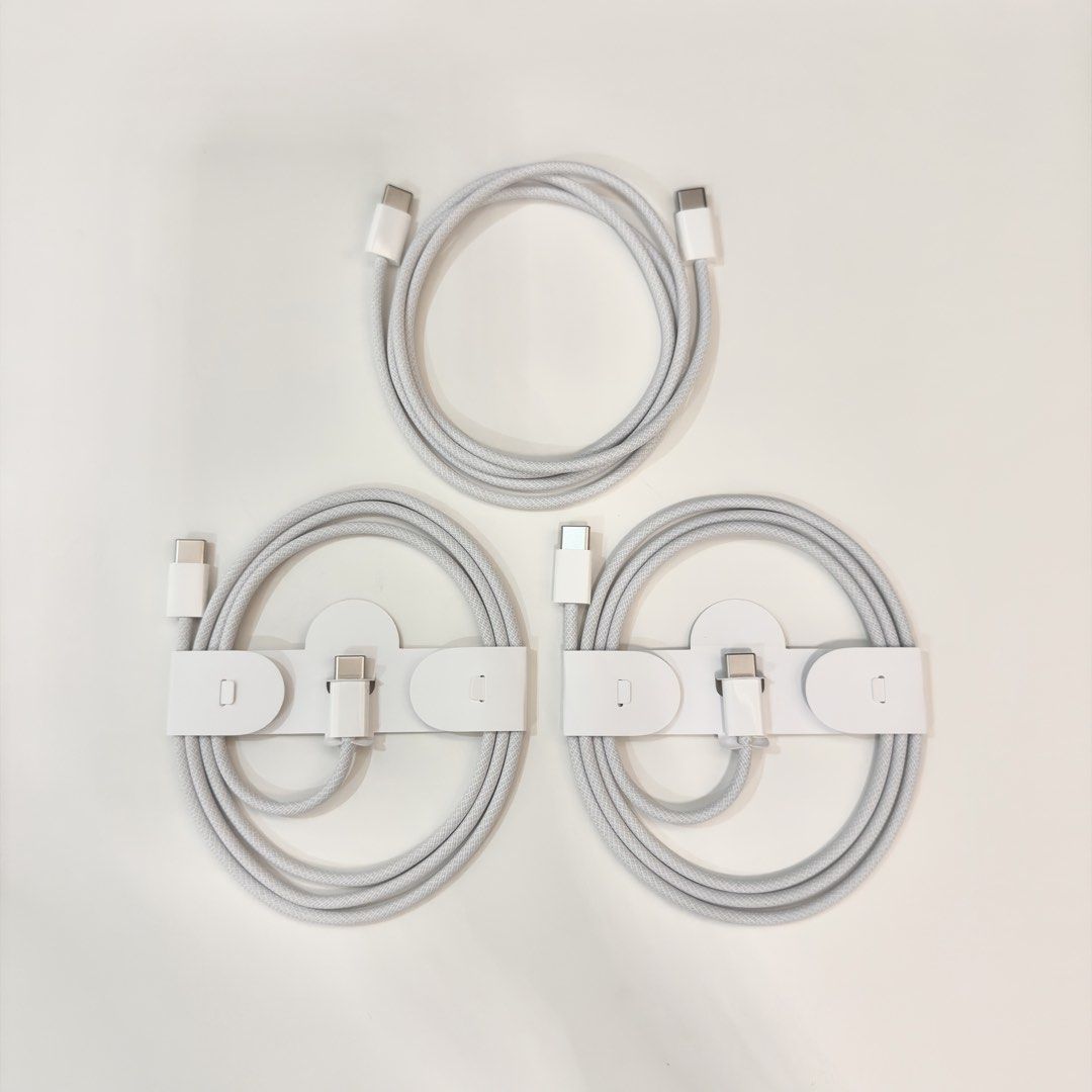 Apple USB-C to USB-C charging cable 1m (Category: Chargers & Cables) located in Quezon City. Submitted by aj.mnl (Listing ID 1456150076, Image 1). Description: 1 pc SOLD 2 pcs AVAILABLE All brand new and original (included in my Apple device purchases)..