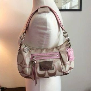 (Category: ) located in . Submitted by kkywe01 (Listing ID 1456192749, Image 1). Description: .