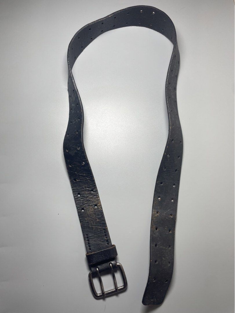 Black Double Pin Genuine Leather Belt (Category: Belts) located in Manila. Submitted by jarchive (Listing ID 1456208935, Image 2). Description: - Good condition - Need wash (Can use wipes to remove it) - Any waist size MOP: GCASH 📩.