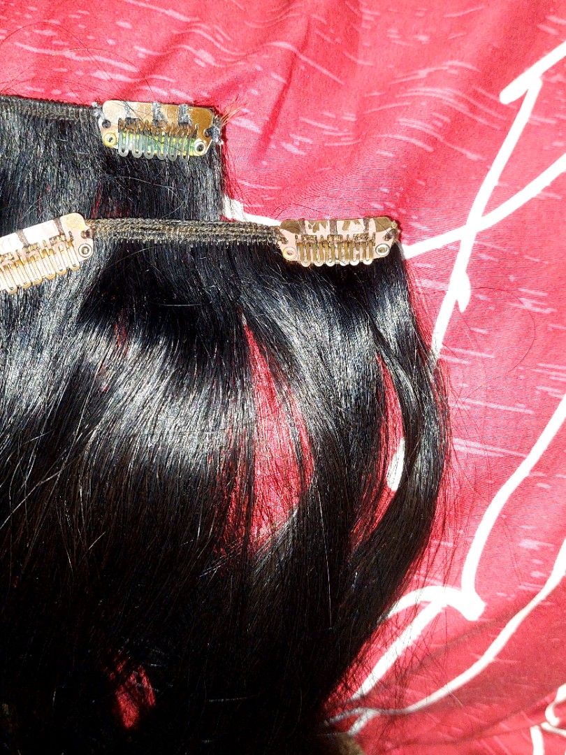 Black Straight Clip-in Hair Extensions (Category: Hair Accessories) located in Muntinlupa City. Submitted by arvie_07 (Listing ID 1456131985, Image 3). Description: -human hair extension 16" 3 pcs clip on -Straight black clip-in hair extensions - Multiple pieces for volume and length - Clips are attached and ready to use - Easy to put in and take out - Perfect for a quick style transformation -pwedeng kulayan kulotin .
