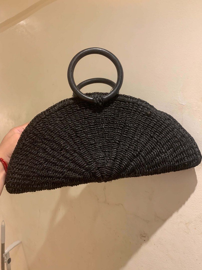 Black Woven Fan Half Moon bag (Category: Beach Bags) located in Manila. Submitted by wealthman8888 (Listing ID 1456102350, Image 3). Description: Sf Buyer shoulder - Unique fan-shaped woven bag - Sturdy round handles - Fabric-lined interior - Interior zippered pocket - Ideal for casual outings and beach trips - Adds texture to any outfit.