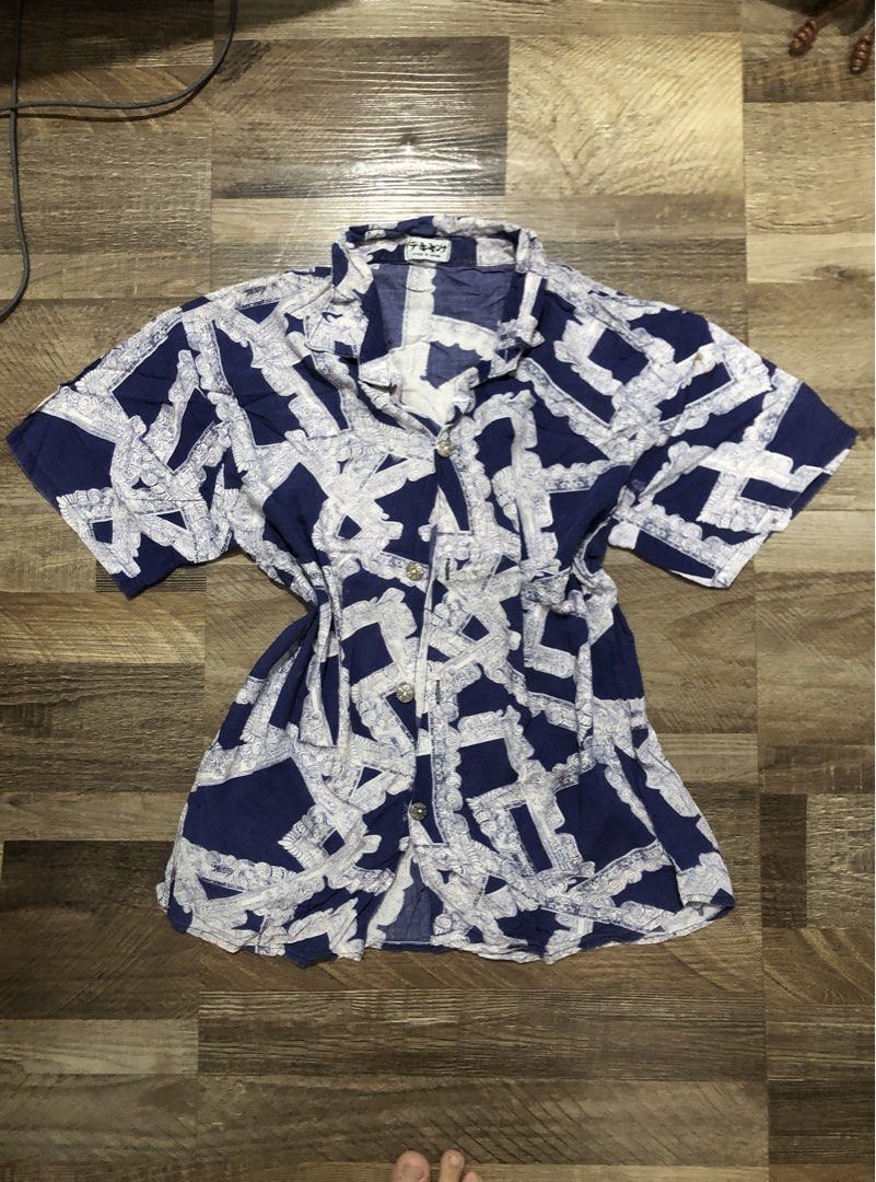 (M-XL) STYLED IN JAPAN blue button down polo (Category: Coats, Jackets and Outerwear) located in Manila. Submitted by kariarki (Listing ID 1456135172, Image 1). Description: blue button down polo perfect for outerwear. very flowy and airy. has issues sa part ng shoulder. fixable if you know how to stitch (see last two photos) best fits m-l. fits up to xl. length 23in width 19in 📍 San Miguel, Manila 💳 GCash, Maribank 📦 J&T, Lalamove - no rush s