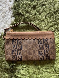 (Category: ) located in . Submitted by shopwleiya_ (Listing ID 1456101890, Image 1). Description: .