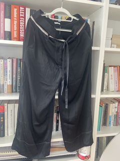 （分類：）位於 。 由 shopaholicgina2284 提交（商品編號 1456083716，圖片 1）。簡介： 。