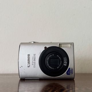 (Category: ) located in . Submitted by 23.cameras_ (Listing ID 1456124442, Image 1). Description: .