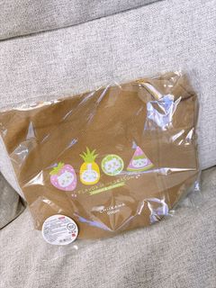 （分類：）位於 。 由 bee_o0v0o 提交（商品編號 1456062645，圖片 1）。簡介： 。