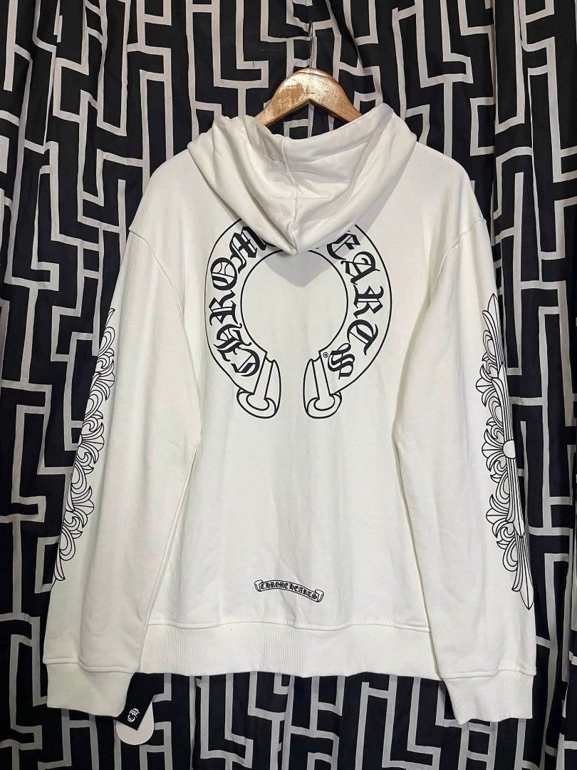 Chromehearts Zip Hoodiee (Category: Activewear) located in Manila. Submitted by bibiiii131998 (Listing ID 1456178944, Image 2). Description: Chromehearts Zip Hoodiee Details W23 L27 Med to large ₱1500 Loc.Baclaran Paranaque.
