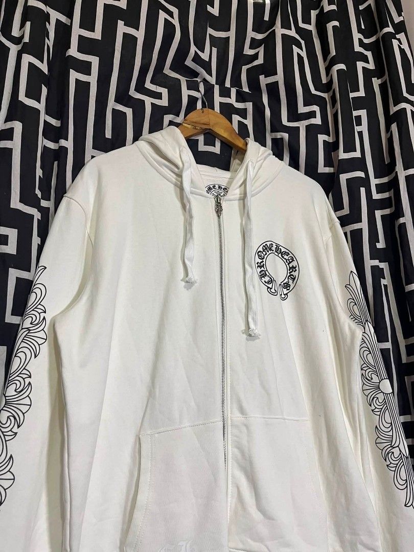 Chromehearts Zip Hoodiee (Category: Activewear) located in Manila. Submitted by bibiiii131998 (Listing ID 1456178944, Image 3). Description: Chromehearts Zip Hoodiee Details W23 L27 Med to large ₱1500 Loc.Baclaran Paranaque.
