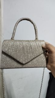 (Category: ) located in . Submitted by prelovedbyaisyah0 (Listing ID 1456214875, Image 1). Description: .