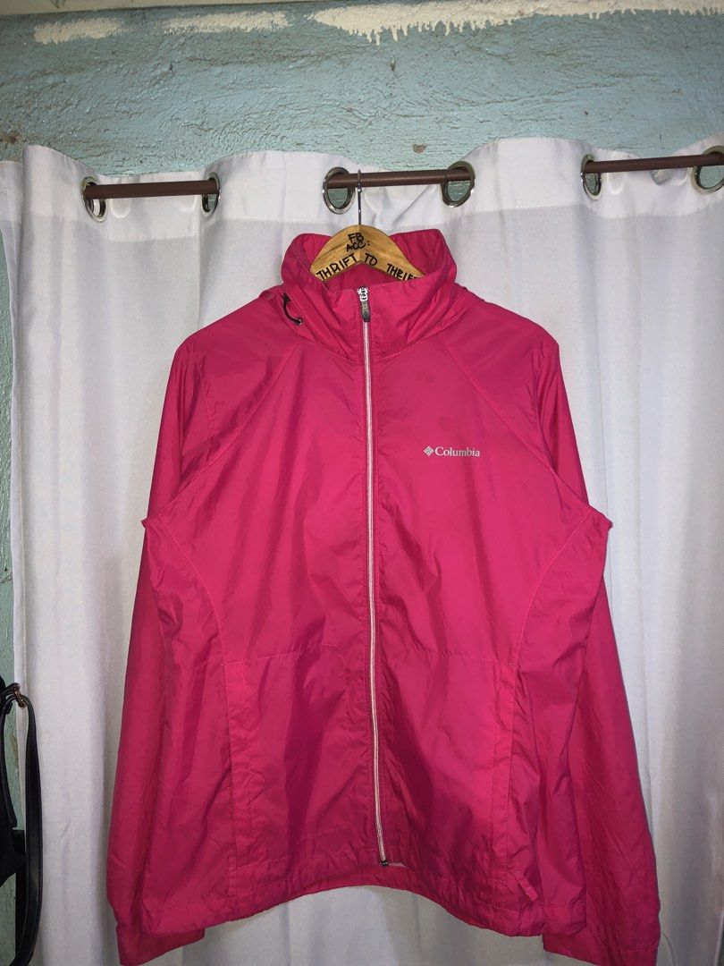 COLUMBIA TREKKING JACKET WATER PROOF PACKABLE (Category: Activewear) located in Manila. Submitted by triptothrift7 (Listing ID 1456193608, Image 1). Description: pm me for fast transaction! COLUMBIA TREKKING JACKET WATER PROOF PACKABLE for only 1300 size large on tag width 21 x 26 length need wash only minor issue check pictures authentic legit excellent condition color rate 9/10 authentic legit mode of payment gcash or bank transfer location Biñ