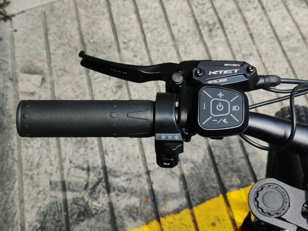 Coswheel T20 Pro (Category: Bicycles) located in Quezon City. Submitted by evsupreme (Listing ID 1456111782, Image 2). Description: -1000w motor (Peak) -48v 20Ah Battery -45kph max Speed -120km max range -120kg max load -32Nm torque - Dual Suspension -Full Hydraulic Brake System - 7 Speed Shimano -5 Speed Modes - Removable Lithium Battery - 6-8 Hours Charging Time - "20 x 4" All Terrain Tires 📍We're located at Unit 4, Don Graciano Bldg, 1180 E. 