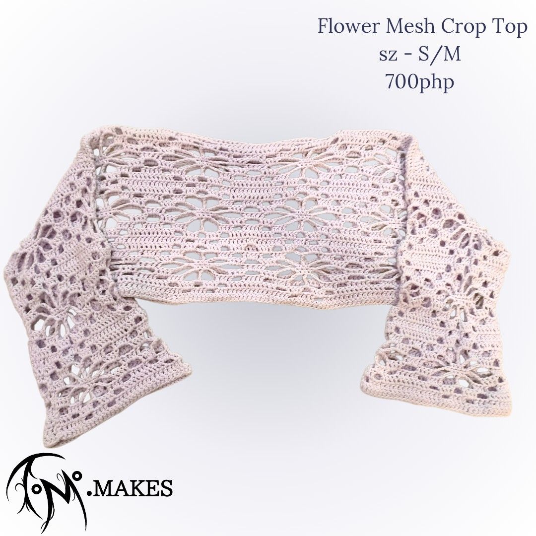 Crocheted flower lace sleeve handmade size Medium (Category: Longsleeves) located in Manila. Submitted by flashylanding (Listing ID 1456152831, Image 1). Description: .