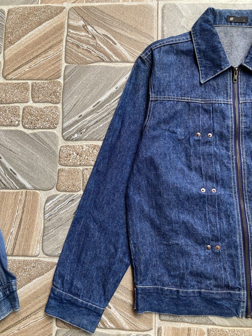 Denim Workwear (Category: Coats, Jackets and Outerwear) located in Davao. Submitted by lcavan (Listing ID 1456191435, Image 3). Description: Dimes on photos.