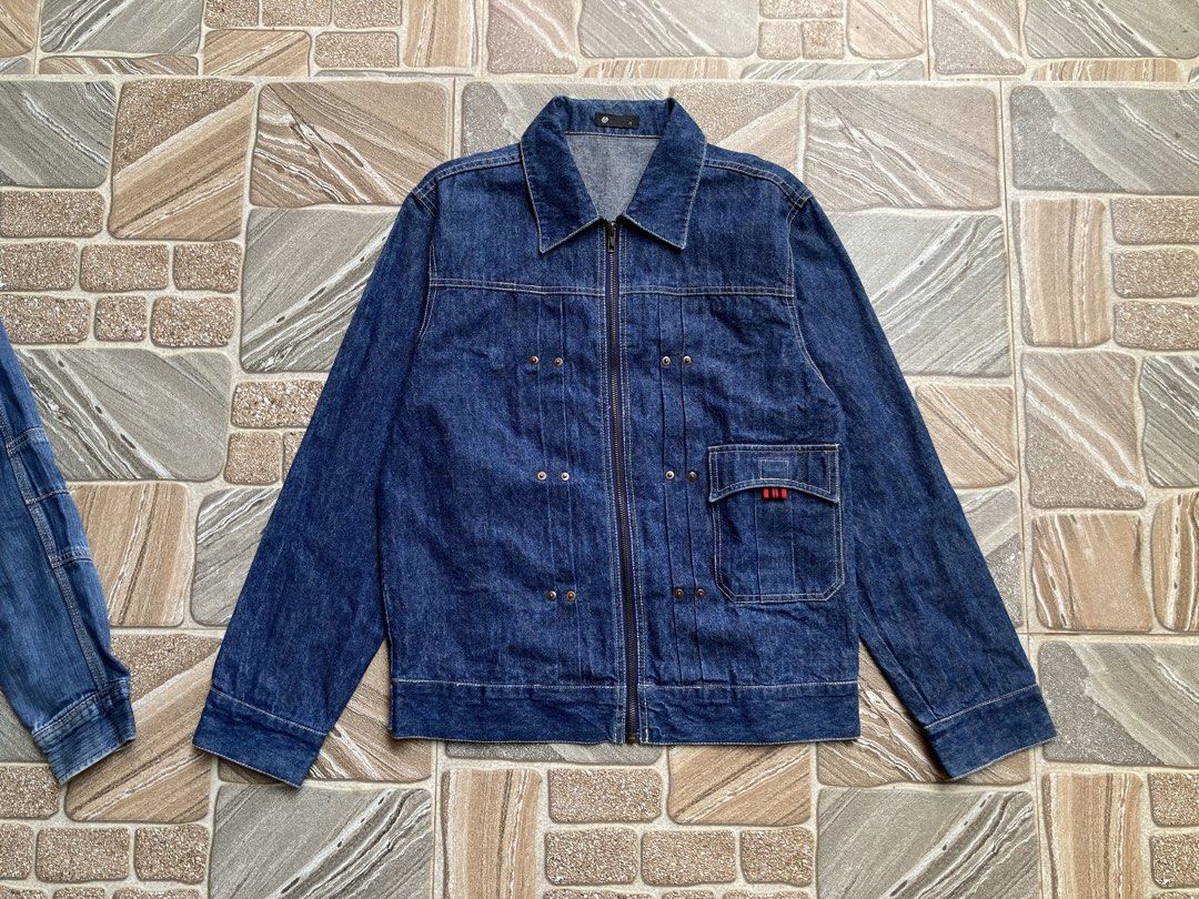 Denim Workwear (Category: Coats, Jackets and Outerwear) located in Davao. Submitted by lcavan (Listing ID 1456191435, Image 2). Description: Dimes on photos.