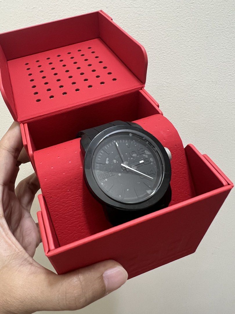 Diesel Watch Black Quartz Analog (Category: Men's Watches) located in Quezon City. Submitted by tipid (Listing ID 1456122518, Image 2). Description: - Authentic black Diesel watch - Comes with original red Diesel box and packaging, tags - Black watch band - Feel free to ask any questions!.