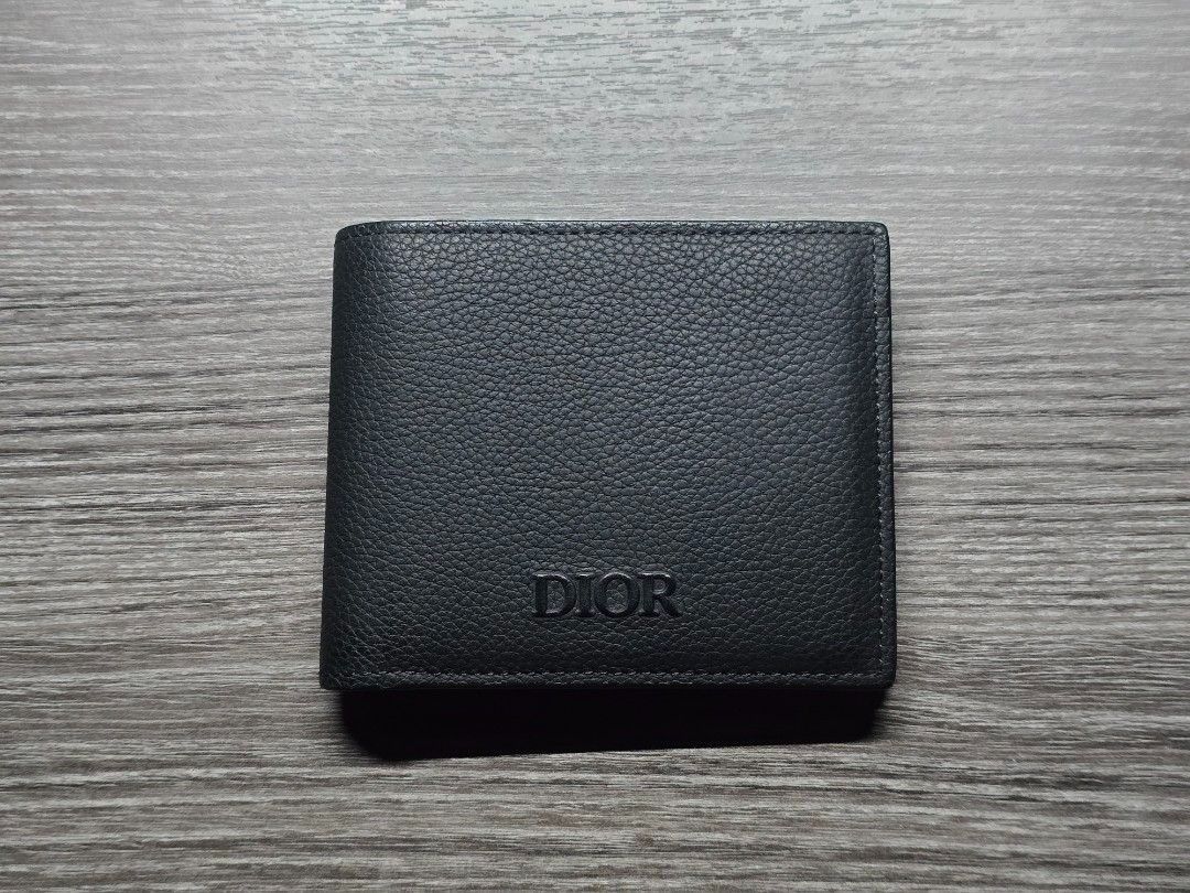 Dior Bifold Wallet Black Leather (Category: Luxury Bags & Wallets) located in Manila. Submitted by ddc77 (Listing ID 1456192627, Image 1). Description: Dior Prive Icons Bifold Wallet 9.8/10 condition Complete box dustbags receipt etc Bought 51k Sep 2025.