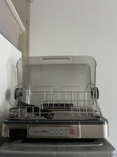 (Category: ) located in . Submitted by haig_road_deals (Listing ID 1456130979, Image 1). Description: .