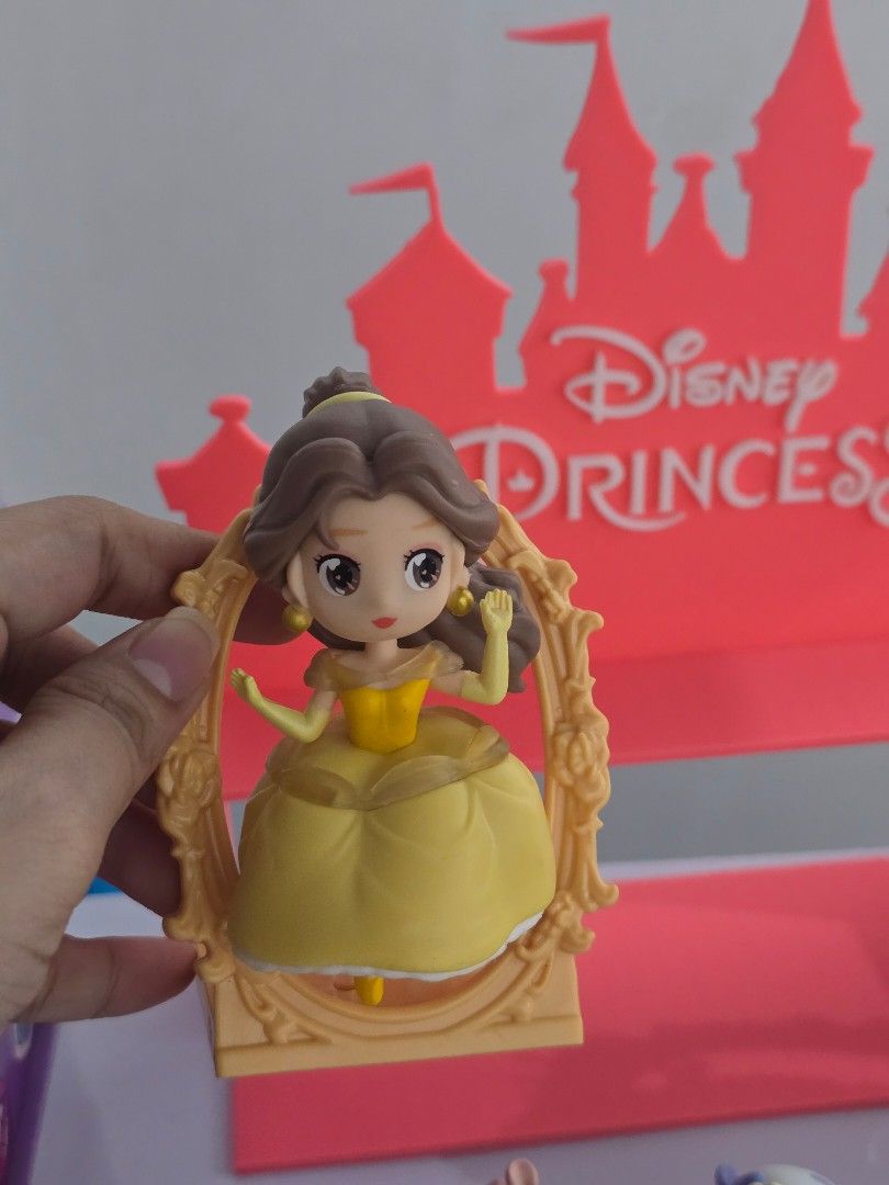 Disney Princess Mini Figures (Category: Figurines & Statues) located in Batangas. Submitted by belleandbela (Listing ID 1456100132, Image 3). Description: no markings but nice quality! ♡.