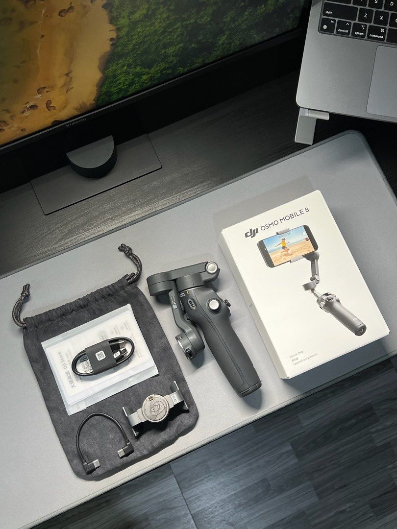 DJI Osmo Mobile 8 Standard Combo (Category: Gimbals & Stabilizers ) located in Malabon City. Submitted by enricogomez (Listing ID 1456192471, Image 1). Description: DJI Osmo Mobile 8 Standard Combo • excellent condition (used once only) • under warranty til Aug. 2027 Inclusions • osmo mobile 8 • magnetic phone clamp • storage pouch • usb-c cable for charging / audio • power cable • manuals • box Preferably meetup only for safe transactions. Thank