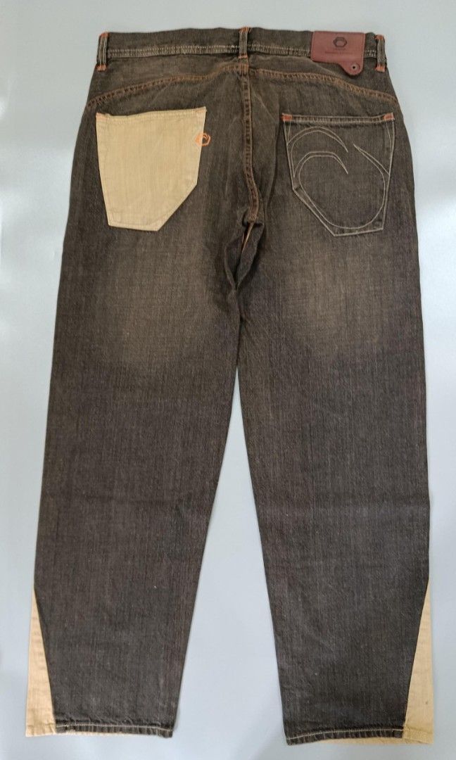 Edwin E-Function Jeans W36 (Category: Jeans) located in Kuala Lumpur. Submitted by aydenthriftwear (Listing ID 1456114963, Image 2). Description: Edwin E-Function Jeans 📏 Size: W36 / L43 / Hem 9" ✨ E-Function / Evolutionary Blue System ✨ Dark Brown / Charcoal Denim ✨ Unique Contrast Panel Design ✨ Embroidered Back Pocket Detail ✨ Straight Fit ✨ Lightly Used 💯 Condition: 9/10 📦 Postage Available (No COD) Dll-140.