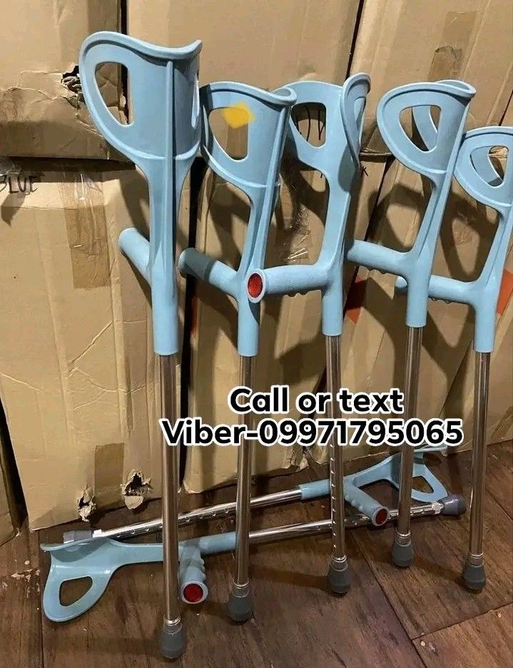 Elbow crutches❗ (Category: Medical Supplies & Tools) located in Manila. Submitted by jecelj_295c8a (Listing ID 1456138769, Image 1). Description: Elbow crutches❗ Brand New Adjustable Aluminum.