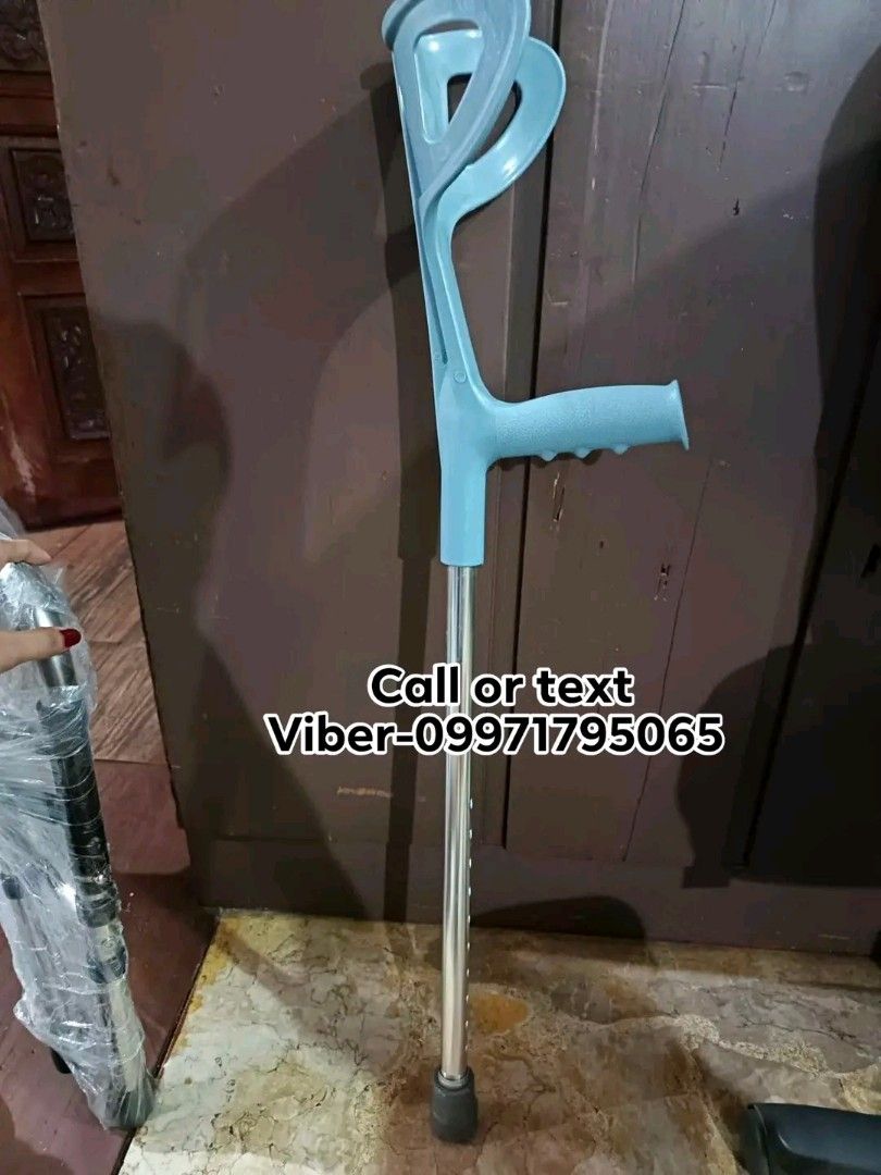 Elbow crutches❗ (Category: Medical Supplies & Tools) located in Manila. Submitted by jecelj_295c8a (Listing ID 1456138769, Image 3). Description: Elbow crutches❗ Brand New Adjustable Aluminum.