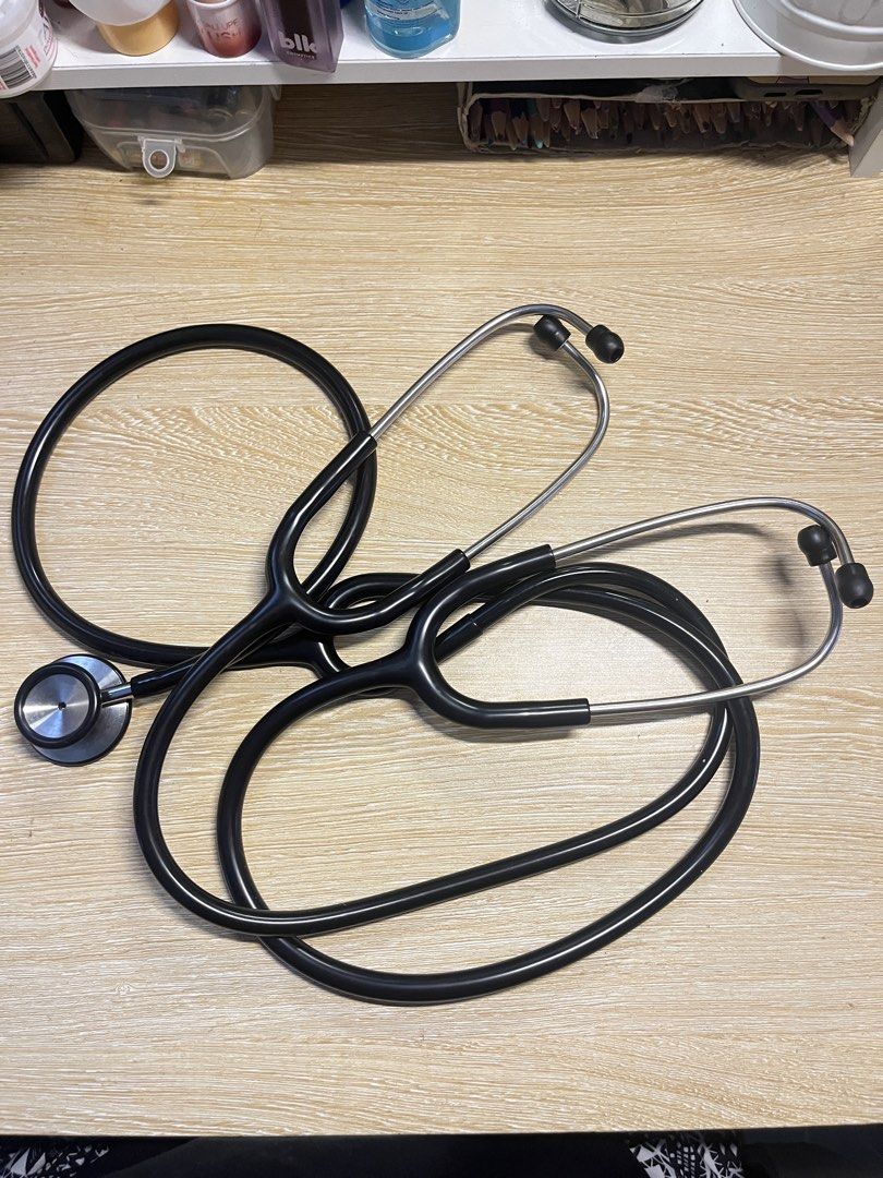 Ever Ready First Aid Dual Head Deluxe Teaching Stethoscope (Category: Medical Supplies & Tools) located in Malolos. Submitted by iyowa7323 (Listing ID 1456070008, Image 2). Description: Ever Ready First Aid Deluxe Dual-Head Teaching Stethoscope US quality Never used, good as new. Original price around ₱4,500 Price is negotiable. Can do meet ups in selected locations only preferably malolos. Can ship via lalamove or lbc (no DP full payment only wi