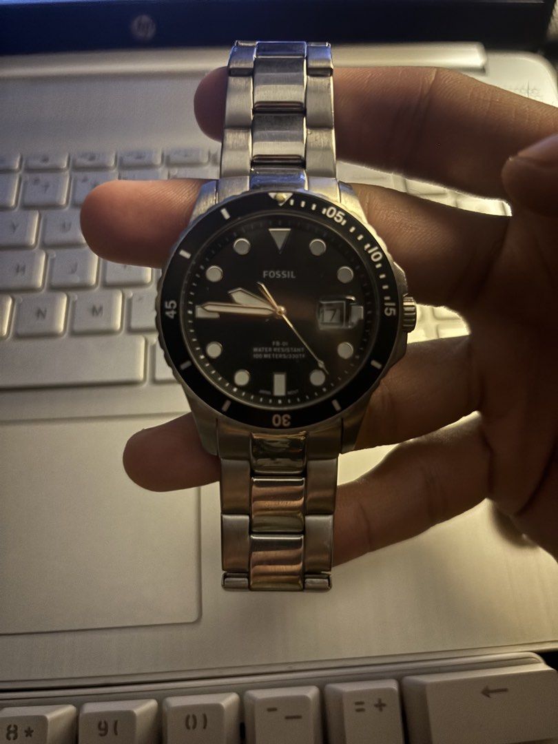 Fossil Men's Stainless Steel Watch (Category: Men's Watches) located in Manila. Submitted by mikooo03 (Listing ID 1456189135, Image 1). Description: - Fossil FB - 01 Black Dial watch - Water resistant up to 100 meters (suitable for swimming and light diving) Poblacion, Makati 📍.