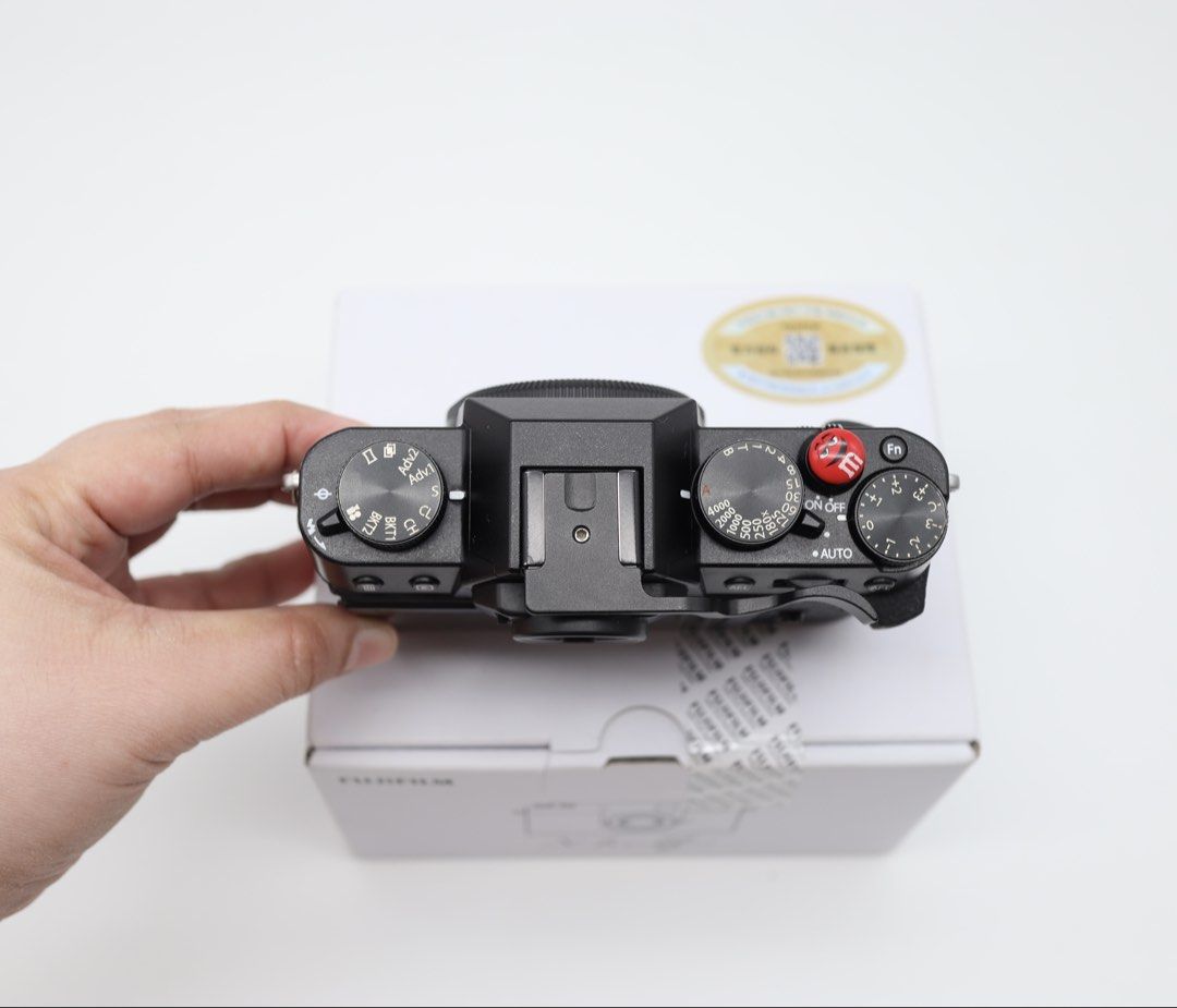 Fujifilm XT30 Body (Category: Cameras) located in Manila. Submitted by jaimeeloutan (Listing ID 1456156520, Image 2). Description: for sale! Fujifilm X-T30 Mirrorless Body only 36,490 only FB: Jaimee lou Tan 💰36,490 only fixed price posted presyong XT20 lang to No issue. Pass sa tawad Shutter count mababa lumalabas hindi ko alam bakit. Minor sign of usage sa rubber grip still presentable - The Fujifilm X-T30 (and its Mark II/Mark III iterations)