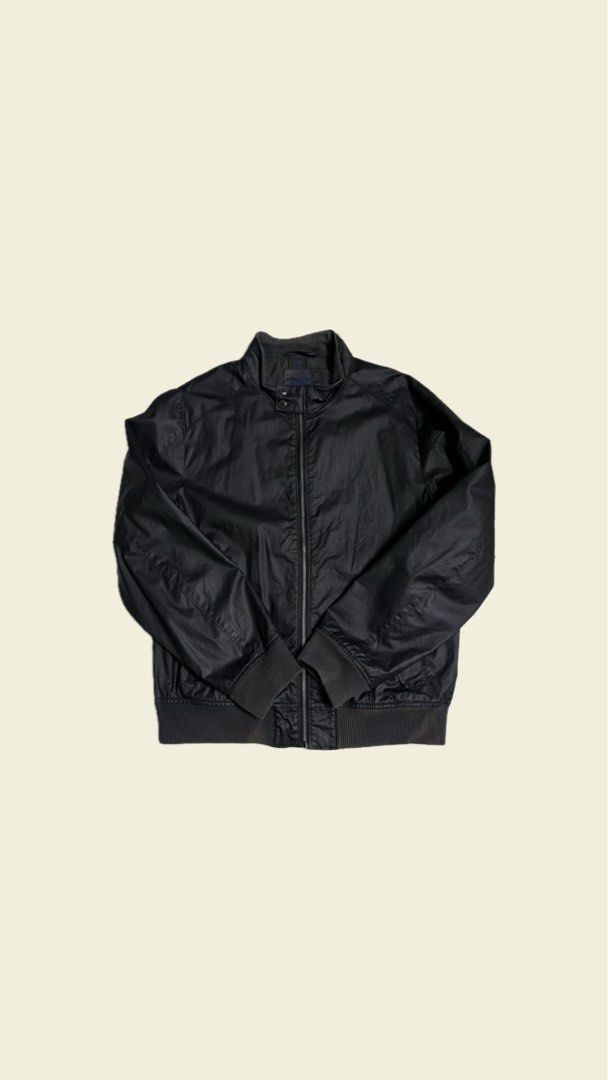Gap Jacket (Category: Coats, Jackets and Outerwear) located in Kuala Lumpur. Submitted by fifers3005 (Listing ID 1456066558, Image 1). Description: .