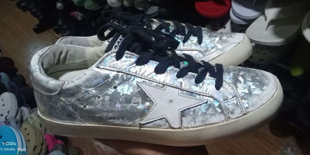 GGDB shoes (Category: Luxury Accessories) located in Koronadal. Submitted by glads08089 (Listing ID 1456150113, Image 2). Description: GGDB superstar holographic print leather shoes size 36 in tag.